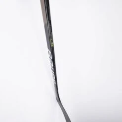 Bauer Vapor HyperLite Junior Hockey Stick - 50 Flex 23 Bauer Vapor HyperLite Junior Hockey Stick - 50 Flex -Hockey Equipment Store bauer hockey sticks bauer vapor hyperlite junior hockey stick 50 flex 28796991340610